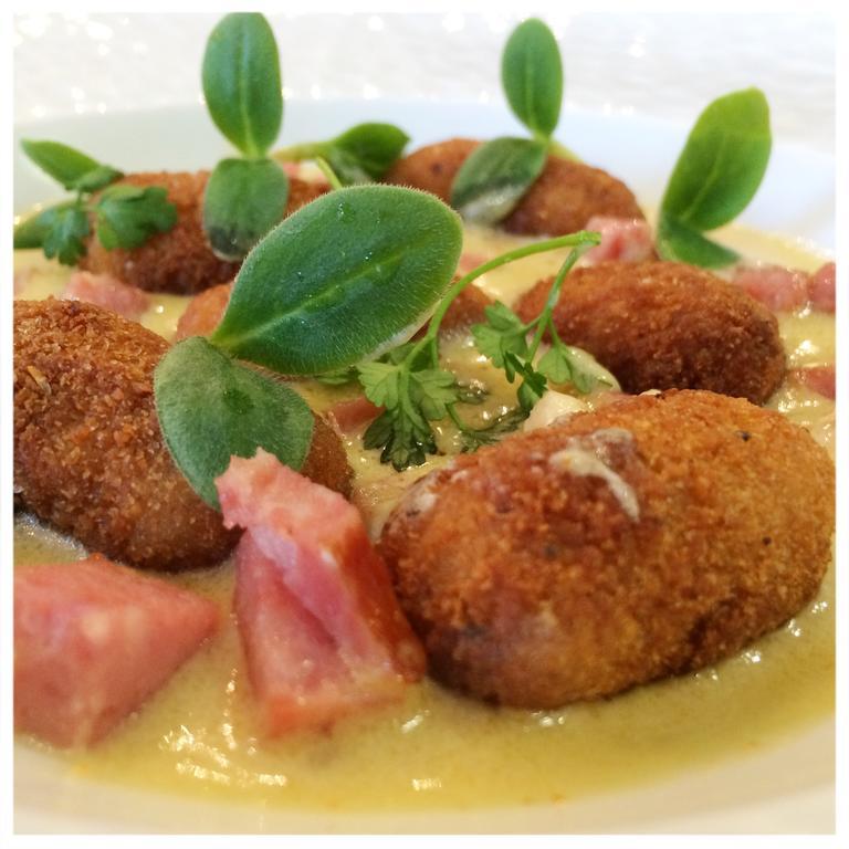 Hotel Restaurant Les Capucins 3*